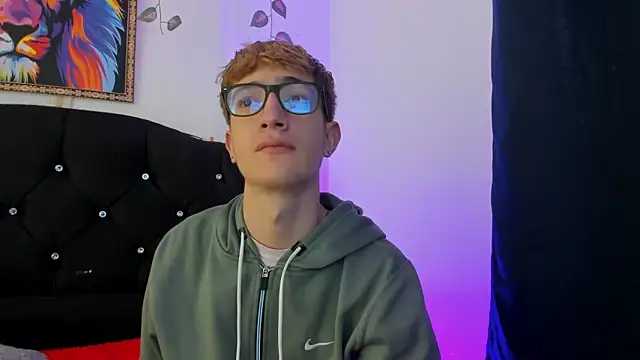 Snapshot of Erick_Taylor3 chatting on November 20, 2025, 5:57 pm Erick Taylor3 online show from November 20, 2025, 5:57 pm