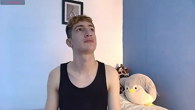 Snapshot of Erick_Taylor3 chatting on June 18, 2026, 7:52 pm Erick Taylor3 online show from June 18, 2026, 7:52 pm