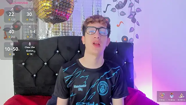 Snapshot of Erick_Taylor3 chatting on November 1, 2025, 6:02 pm Erick Taylor3 online show from November 1, 2025, 6:02 pm