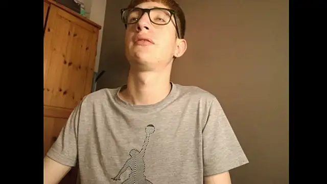 Erick Taylor3 online show from December 16, 2025, 8:24 pm