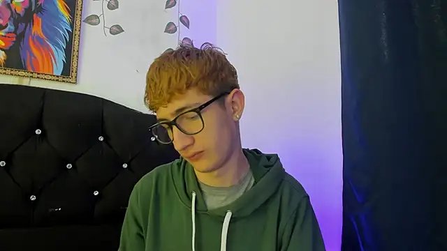 Snapshot of Erick_Taylor3 chatting on November 22, 2025, 6:29 pm Erick Taylor3 online show from November 22, 2025, 6:29 pm