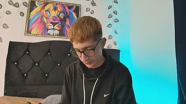 Snapshot of Erick_Taylor3 chatting on December 1, 2025, 5:58 pm Erick Taylor3 online show from December 1, 2025, 5:58 pm