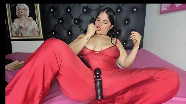 Snapshot of alahia66 chatting on June 21, 2026, 12:38 am alahia66 online show from June 21, 2026, 12:38 am