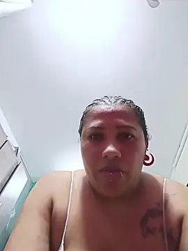 Snapshot of marimar_24 chatting on November 30, 2025, 2:56 am marimar 24 online show from November 30, 2025, 2:56 am