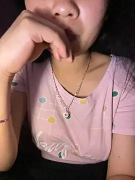 Snapshot of Minaeruei chatting on February 13, 2026, 2:28 pm Minaeruei online show from February 13, 2026, 2:28 pm