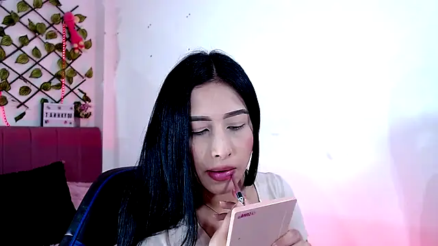 Snapshot of melissa__dolce chatting on October 25, 2025, 9:15 pm melissa dolce online show from October 25, 2025, 9:15 pm