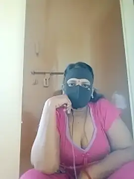 tamilammu1431 online show from December 17, 2025, 11:26 am