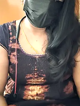 Snapshot of tamilammu1431 chatting on July 19, 2026, 2:31 am tamilammu1431 online show from July 19, 2026, 2:31 am