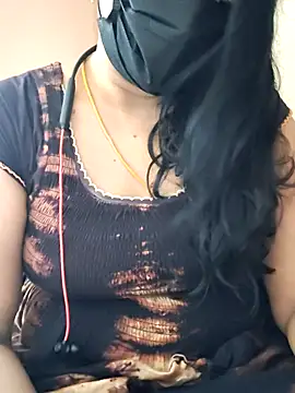 Snapshot of tamilammu1431 chatting on July 26, 2026, 3:35 am tamilammu1431 online show from July 26, 2026, 3:35 am