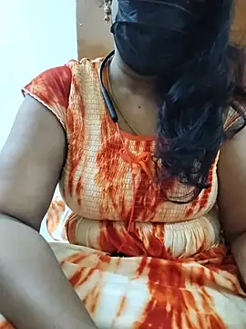 Snapshot of tamilammu1431 chatting on August 4, 2026, 2:21 pm tamilammu1431 online show from August 4, 2026, 2:21 pm