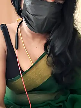 Snapshot of tamilammu1431 chatting on July 21, 2026, 6:37 am tamilammu1431 online show from July 21, 2026, 6:37 am