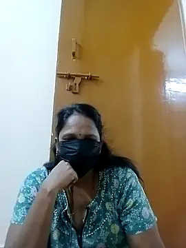 tamilammu1431 online show from November 12, 2025, 4:44 pm