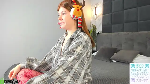 Nika Jonson online show from December 22, 2025, 8:03 am