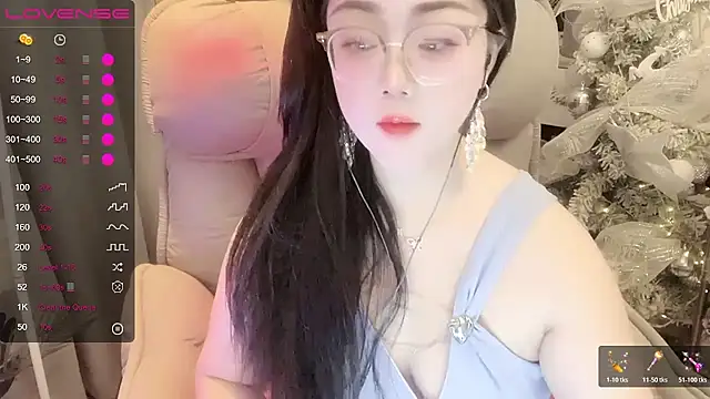 Snapshot of Monica-666888- chatting on August 3, 2026, 3:51 pm Monica-666888- online show from August 3, 2026, 3:51 pm