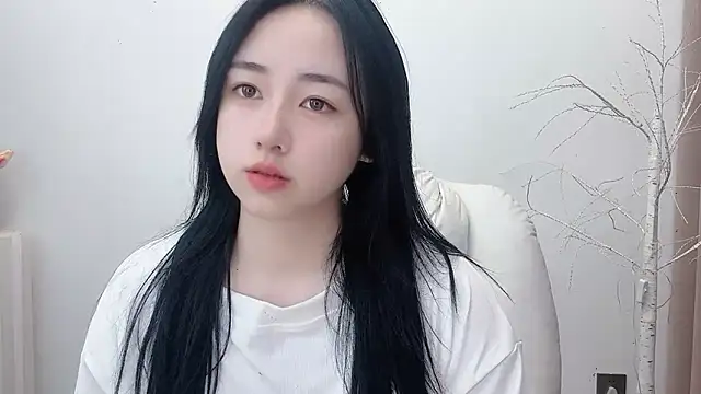 Snapshot of Love-hanzaizai718 chatting on November 7, 2025, 2:21 pm Love-hanzaizai718 online show from November 7, 2025, 2:21 pm