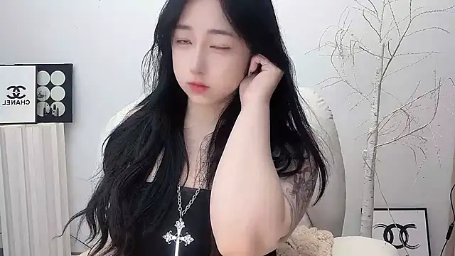 Snapshot of Love-hanzaizai718 chatting on November 17, 2025, 5:39 pm Love-hanzaizai718 online show from November 17, 2025, 5:39 pm