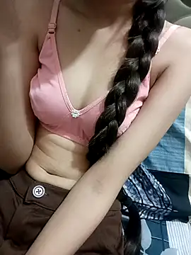 Amisha Lovely online show from December 18, 2025, 6:07 am