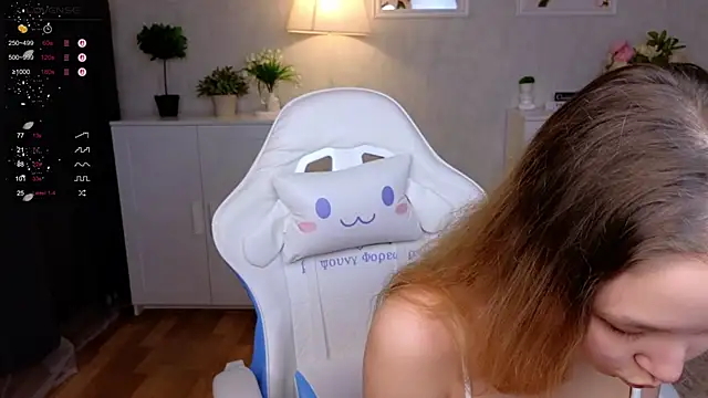 Snapshot of insaneinsomnia chatting on November 5, 2025, 9:12 am insaneinsomnia online show from November 5, 2025, 9:12 am