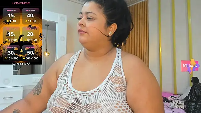 Snapshot of Hanna_curvy_ chatting on October 26, 2025, 10:48 am Hanna curvy online show from October 26, 2025, 10:48 am