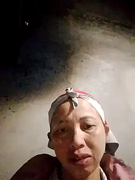 TRIEUTRIEU20 online show from October 25, 2025, 12:17 pm