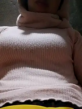 TRIEUTRIEU20 online show from February 21, 2026, 11:01 am