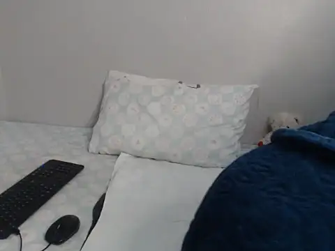 Snapshot of CocoCaramel-X chatting on November 29, 2025, 2:01 am CocoCaramel-X online show from November 29, 2025, 2:01 am