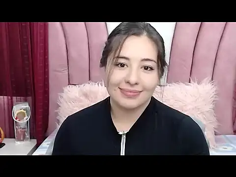 Snapshot of SantaRameriz chatting on June 16, 2026, 5:24 pm SantaRameriz online show from June 16, 2026, 5:24 pm