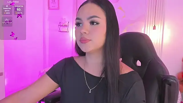 Snapshot of amber_white15 chatting on March 26, 2026, 3:27 am amber white15 online show from March 26, 2026, 3:27 am