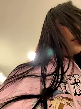 Snapshot of amber_white15 chatting on December 20, 2025, 4:26 am amber white15 online show from December 20, 2025, 4:26 am