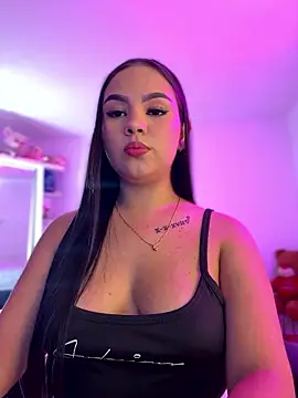 Snapshot of amber_white15 chatting on January 14, 2026, 2:59 am amber white15 online show from January 14, 2026, 2:59 am