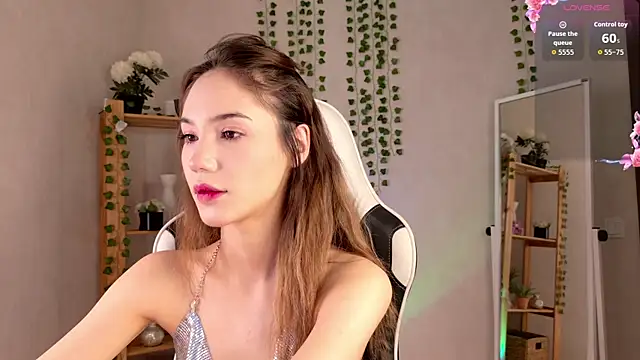 LilCatalia online show from July 28, 2026, 3:03 am