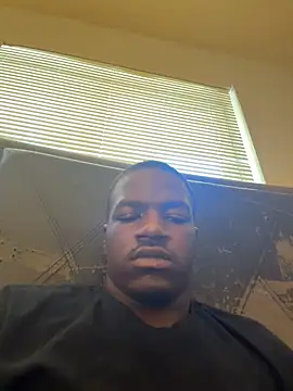 Snapshot of cjbuckkz11 chatting on October 23, 2025, 3:43 pm cjbuckkz11 online show from October 23, 2025, 3:43 pm