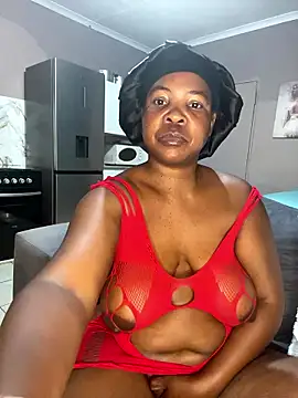 SweetCandy84 online show from January 15, 2026, 9:34 am