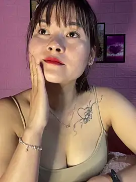 Snapshot of Star_fruit chatting on November 1, 2025, 12:43 pm Star fruit online show from November 1, 2025, 12:43 pm