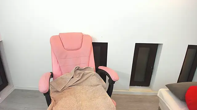 Snapshot of Arya_Anna chatting on December 15, 2025, 5:13 am Arya Anna online show from December 15, 2025, 5:13 am