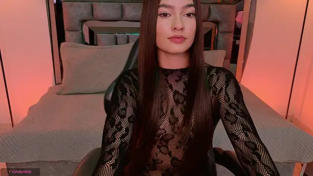 Bella Clark2 online show from May 3, 2026, 12:05 am