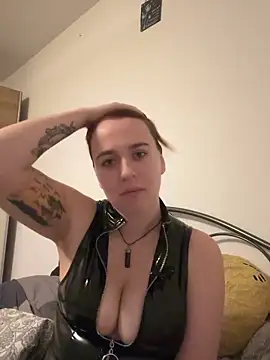 Snapshot of Latexaddictx_ chatting on November 3, 2025, 8:23 pm Latexaddictx  online show from November 3, 2025, 8:23 pm