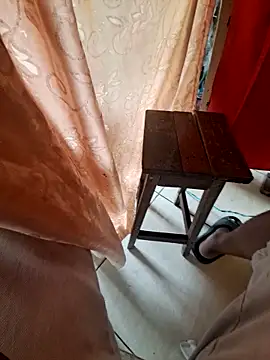 chrisxxc online show from October 24, 2025, 12:15 pm