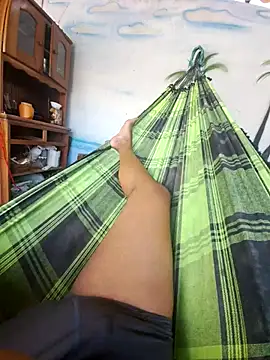 chrisxxc online show from November 7, 2025, 5:39 pm