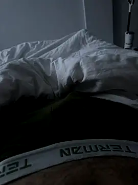 Just  Fun online show from December 18, 2025, 2:49 am