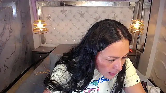 Melissa-roberts online show from January 13, 2026, 8:24 pm