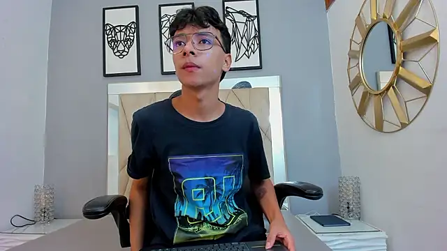 adams bobby online show from March 8, 2026, 11:02 am