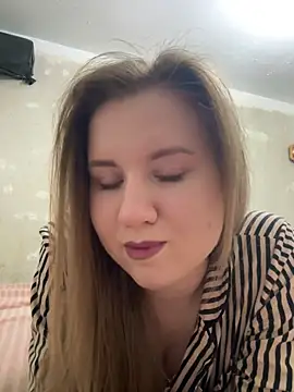 AleksiyaHot online show from May 9, 2026, 7:01 am
