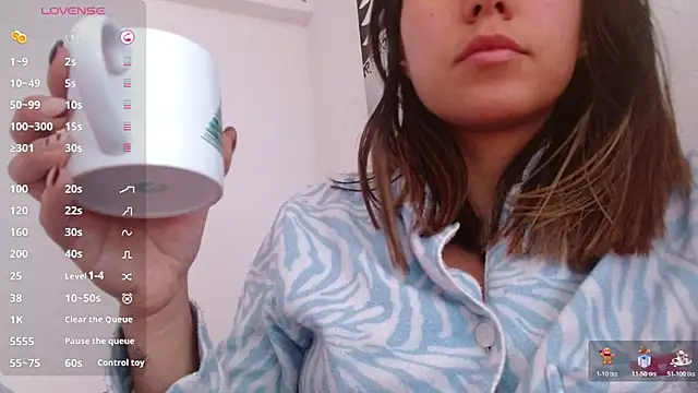 LunaaMorena online show from January 10, 2026, 1:28 pm