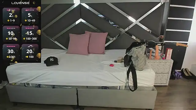 Snapshot of ScarlettParker chatting on November 3, 2025, 1:04 pm ScarlettParker online show from November 3, 2025, 1:04 pm