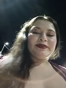 Kari Mendez online show from October 30, 2025, 2:32 am