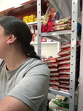 Snapshot of chanelketty chatting on November 15, 2025, 3:05 pm chanelketty online show from November 15, 2025, 3:05 pm