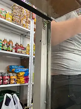 Snapshot of chanelketty chatting on December 20, 2025, 3:26 pm chanelketty online show from December 20, 2025, 3:26 pm