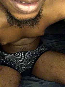 Snapshot of perfectguy4u chatting on December 14, 2025, 5:18 pm perfectguy4u online show from December 14, 2025, 5:18 pm