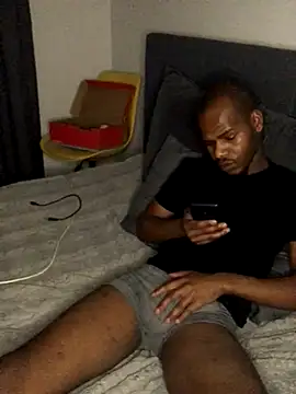 Snapshot of perfectguy4u chatting on November 2, 2025, 11:43 pm perfectguy4u online show from November 2, 2025, 11:43 pm